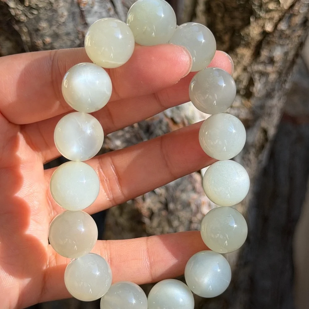 14.5mm‎ stretchable high quality flashy silver moonstone bracelet 0610
